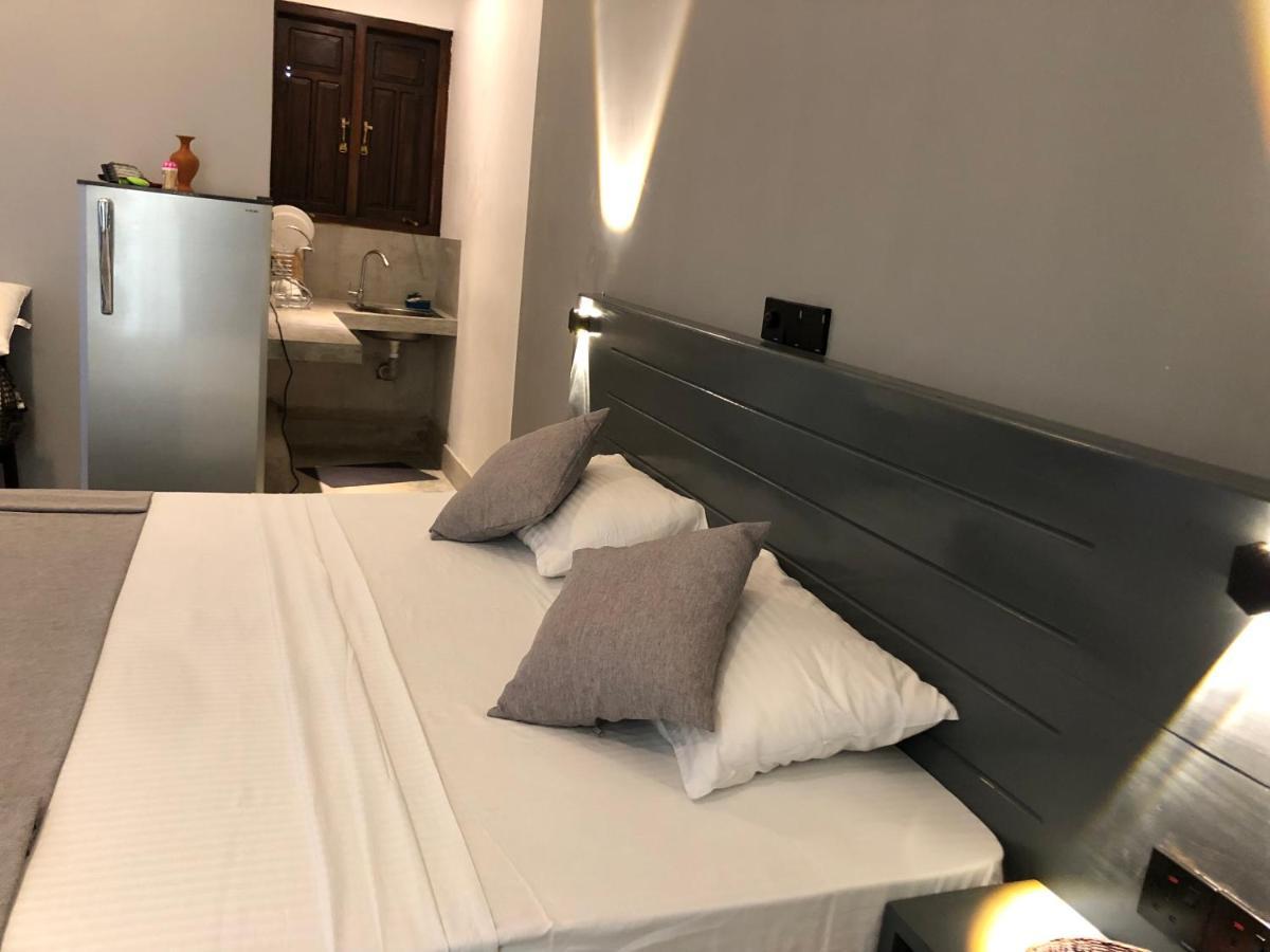 Mandy House Habaraduwa Central